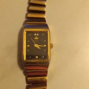 Vintage Seiko Quartz Watch 1N01-5A10 Gold Tone Japan Made (Needs Battery)